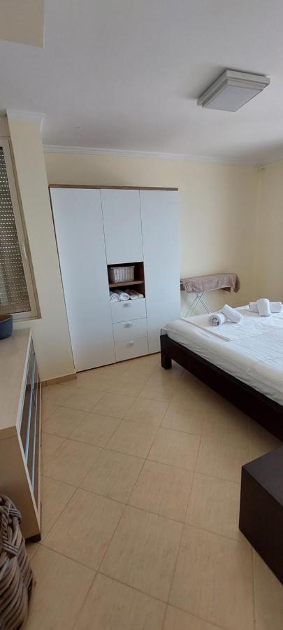 Kledia'S Apartment Durrës Eksteriør bilde