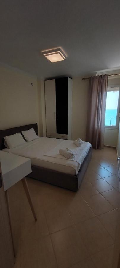 Kledia'S Apartment Durrës Eksteriør bilde